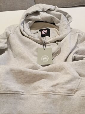 Canada Goose Light Gray Heathered Crewneck Hoodie with Patch